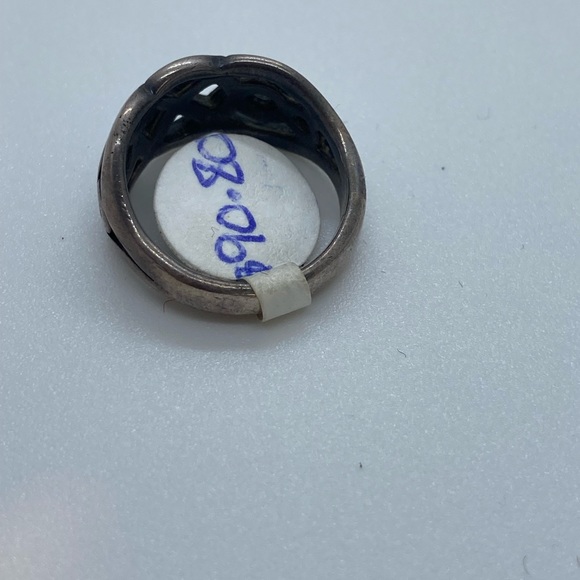 BOGO50 Celtic knot sterling silver ring - Picture 3 of 6
